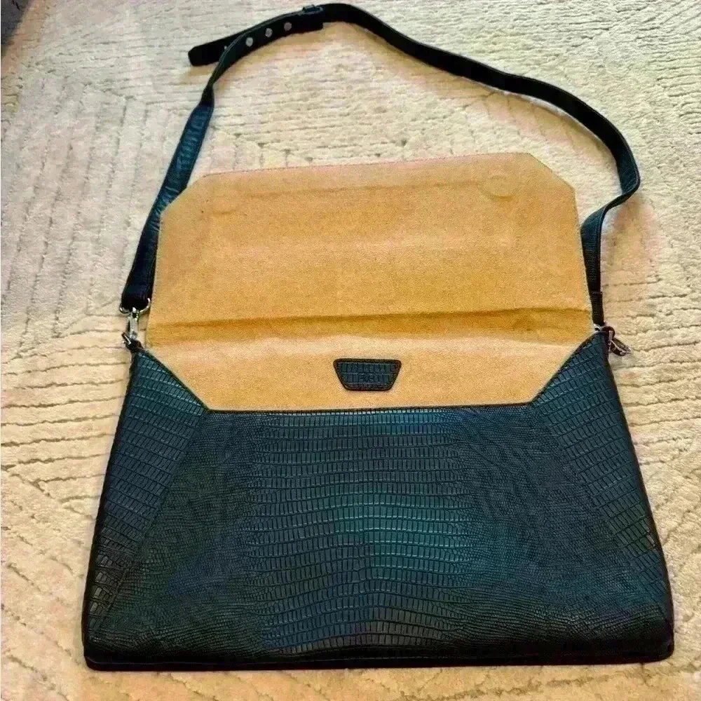 Francine’s collections Lenox lizard shoulder purse